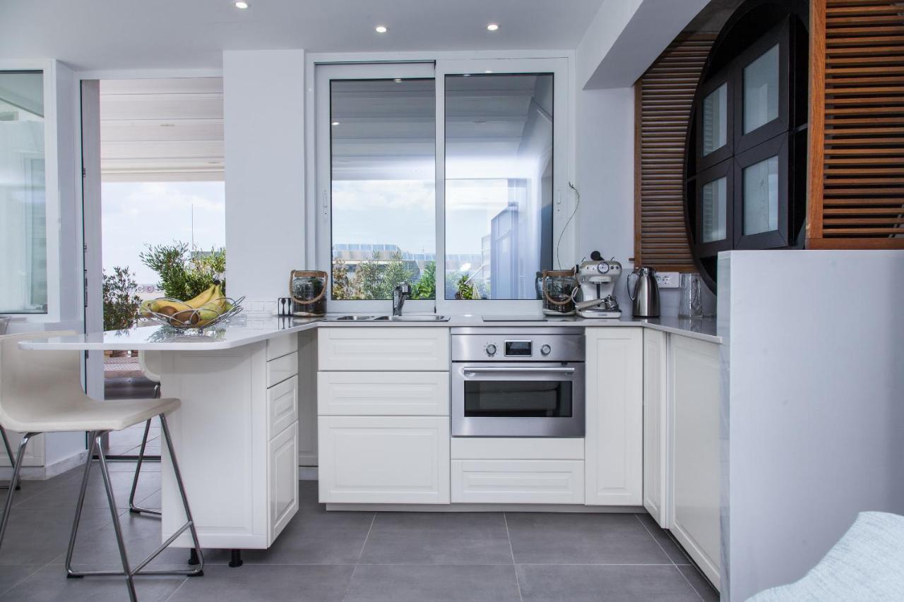 아테네 Gorgeous Penthouse With Private Jacuzzi And Amazing View! 아파트 외부 사진