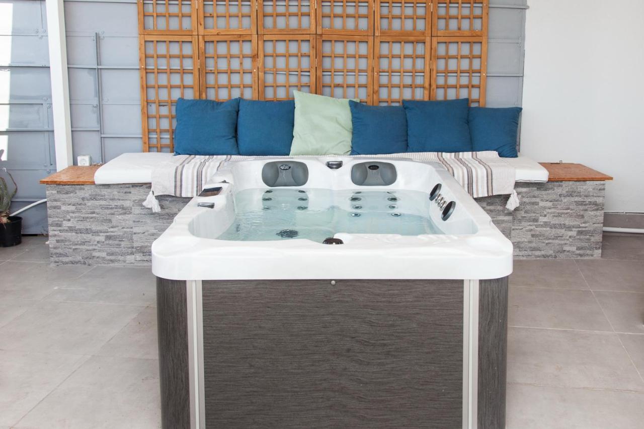 아테네 Gorgeous Penthouse With Private Jacuzzi And Amazing View! 아파트 외부 사진
